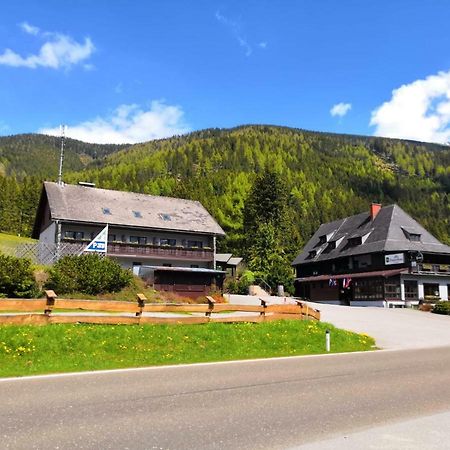 Gasthof Draxlerhaus Hohentauern Exterior foto